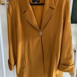 Retro Gold Long Sleeved Embellished Jacket with Statement Clasp
